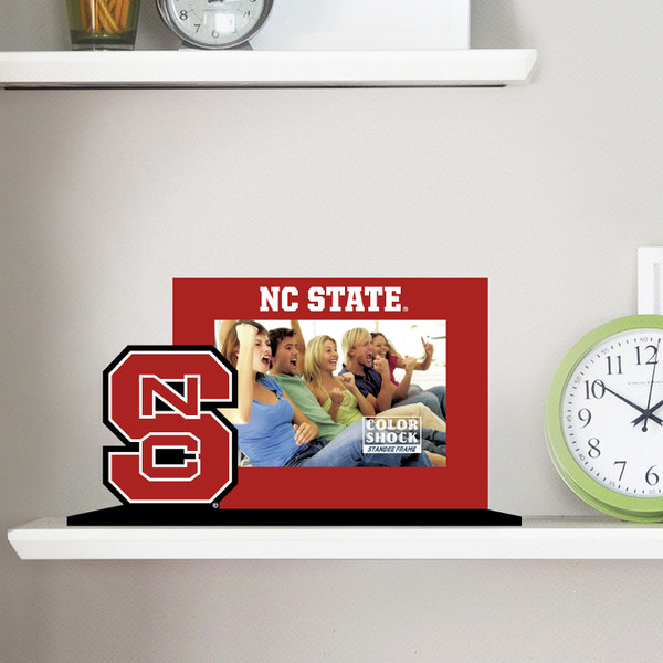 Standee Frame S Logo, NC State